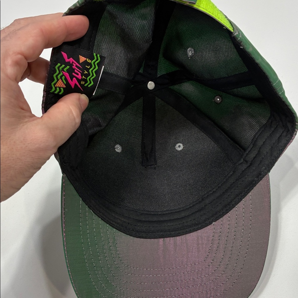 Surf Style hat. - Picture 3 of 3